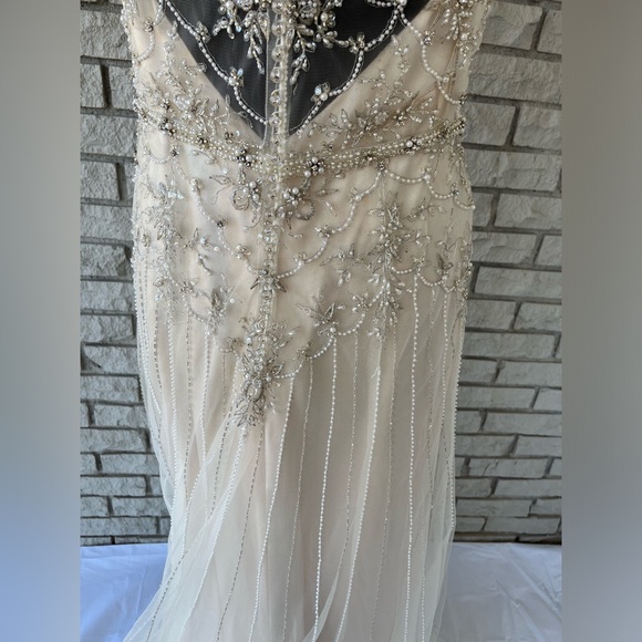 Maggie Sottero Haute Couture Tulle Beaded Jeweled Scallop Roaring 20’s Gown 12 - Picture 8 of 14